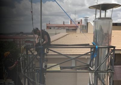 Montaje de chimeneas